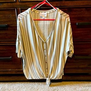 Olive Oak Women’s Front Tie Blouse